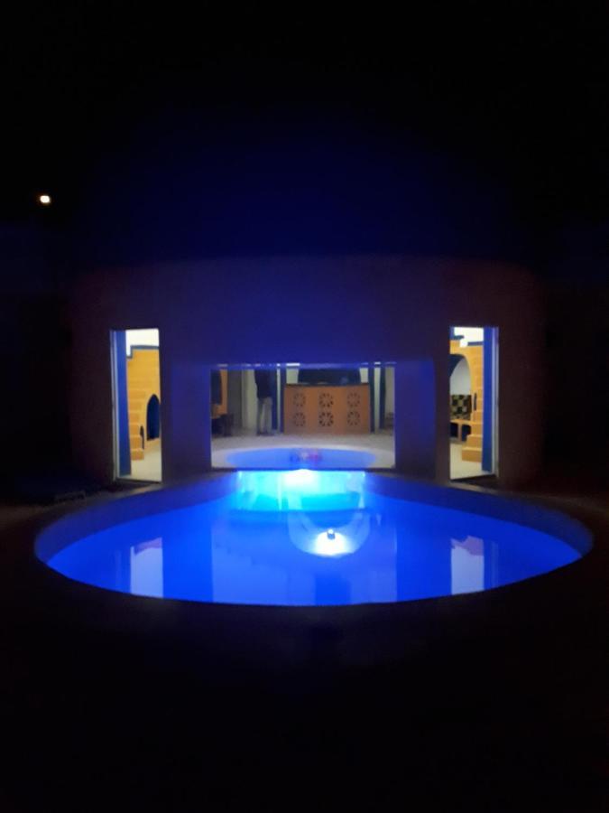 La Maison Blanche Deni Biram Ndao Ngoại thất bức ảnh
